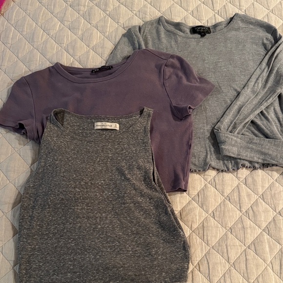 Gray and Purple Tops Set - size medium lot of 3 - Picture 1 of 7
